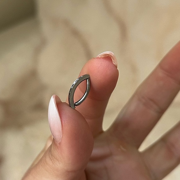 BRAND NEW purple gemstone silver titanium clicker belly button ring - Picture 6 of 6